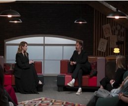 Писатель Александр Цыпкин поделился секретами создания конфликта в сюжете на реалити-шоу «Новое слово» Писатель Александр Цыпкин поделился секретами создания конфликта в сюжете на реалити-шоу «Новое слово»