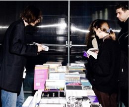 20 и 21 декабря в Севкабель порту пройдет книжный фестиваль «Разворот» 20 и 21 декабря в Севкабель порту пройдет книжный фестиваль «Разворот»